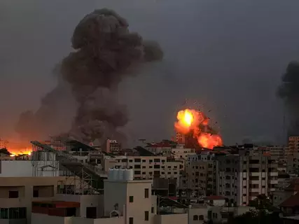 32 قتيلاً بينهم 19 طفلاً من عائلة واحدة في غارة إسرائيلية بغزة