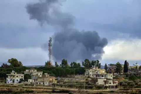 تبادل القصف بين إسرائيل و«حزب الله» واستهداف للجيش السوري