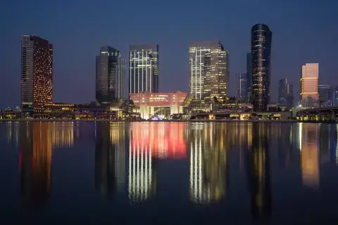 «إس آند بي» تتوقع نمو اقتصاد الإمارات 5% في 2024 «إس آند بي» تتوقع نمو اقتصاد الإمارات 5% في 2024