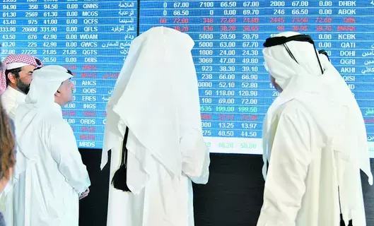 تباين أداء الأسهم الخليجية.. والمؤشر المصري يتراجع 3%