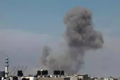مقتل 3 من أبناء إسماعيل هنية في غارة إسرائيلية على غزة