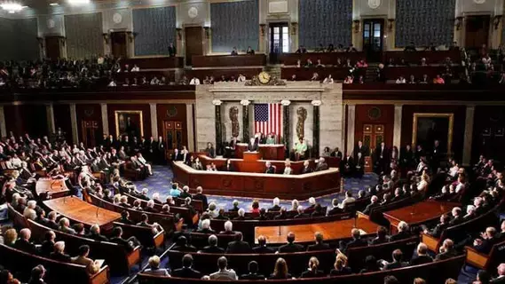مجلس الشيوخ الأمريكي يصوّت الثلاثاء على حزمة دعم أوكرانيا