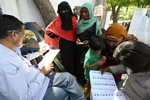 الهند تصوت في المرحلة الثانية من أكبر انتخابات بالعالم