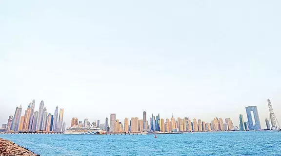 سحر دبي يستقطب 42 ألف أسرة جديدة