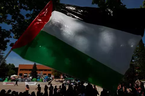 جامعات إسبانيا تؤكد استعدادها لتعليق تعاونها مع إسرائيل دعماً لغزة