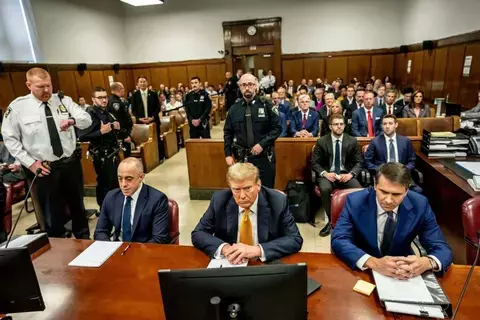 هل يكرر ترامب وحلفاؤه سيناريو فوضى انتخابات 2020؟ هل يكرر ترامب وحلفاؤه سيناريو فوضى انتخابات 2020؟