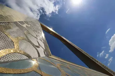 «الإمارات» توفر لزوار دبي خلال الصيف دخولاً مجانياً إلى عدد من الوجهات «الإمارات» توفر لزوار دبي خلال الصيف دخولاً مجانياً إلى عدد من الوجهات