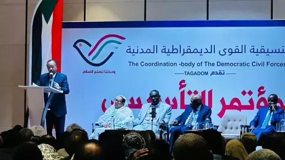 حمدوك يطالب بمؤتمر عاجل لوقف حرب السودان