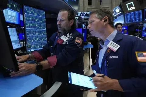 مشكلة فنية تؤثر على بعض أسعار الأسهم في بورصة نيويورك مشكلة فنية تؤثر على بعض أسعار الأسهم في بورصة نيويورك
