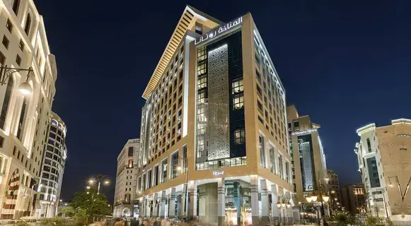 روتانا تفتتح أول فنادقها في المدينة المنورة.. الـ10 في السعودية روتانا تفتتح أول فنادقها في المدينة المنورة.. الـ10 في السعودية
