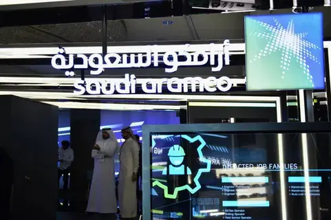 السوق السعودي يرتفع 2.6% ترحيباً بطرح «أرامكو»