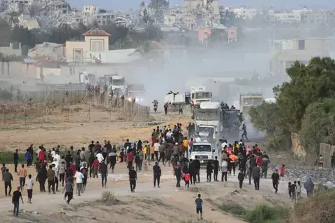 عشرات القتلى في قصف إسرائيلي على منطقتين بغزة