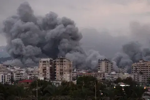 إسرائيل توسع قصفها للبنان.. واستهداف صاروخي للعمق الإسرائيلي