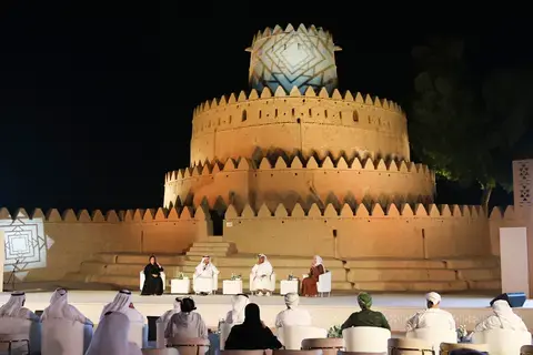 مهرجان العين للكتاب يرصد دور المجلات في توثيق الشعر الشعبي