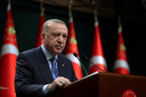 أردوغان: العجز التجاري التركي ينخفض إلى 82 مليار دولار في 2024