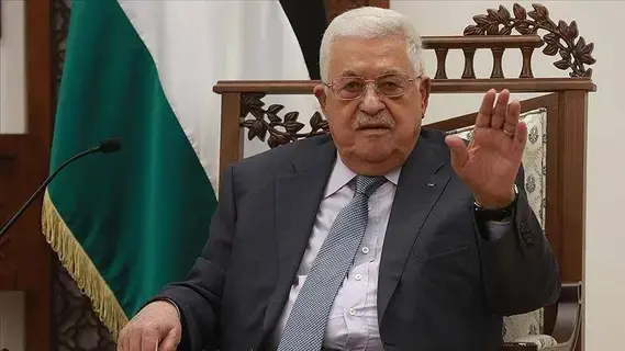 محمود عباس يستعرض خطة فلسطينية تتضمن حكم غزة أمام القمة العربية