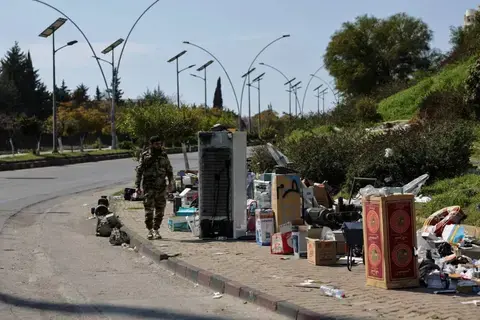 3 قتلى و12 جريحاً جراء انفجار عنيف في اللاذقية بسوريا