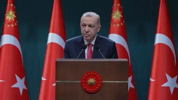 أردوغان: الاحتجاجات على احتجاز أوغلو تحولت إلى حركة عنف