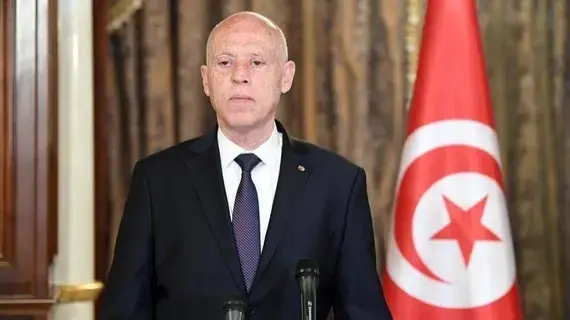 الرئيس التونسي يندد بـ«تدخل سافر في الشأن الداخلي» الرئيس التونسي يندد بـ«تدخل سافر في الشأن الداخلي»