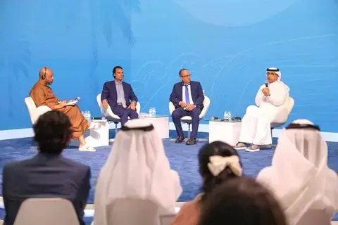 «أبوظبي للكتاب» يستعرض 50 علامة فارقة في الرواية العربية الحديثة «أبوظبي للكتاب» يستعرض 50 علامة فارقة في الرواية العربية الحديثة