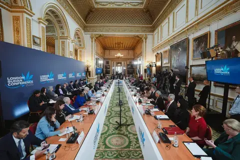 الإمارات تدعم السودان عبر المنصات الدولية لاستعادة الأمل الإمارات تدعم السودان عبر المنصات الدولية لاستعادة الأمل