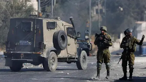الجيش الإسرائيلي يعمّق عدوانه باستهداف مخيمات الضفة الغربية الجيش الإسرائيلي يعمّق عدوانه باستهداف مخيمات الضفة الغربية
