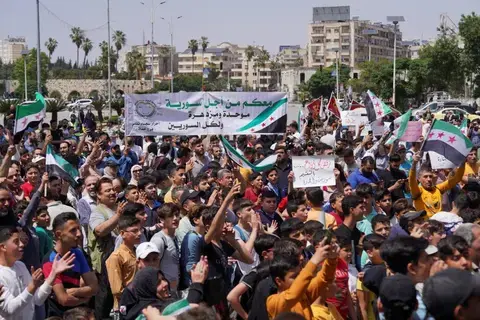 هدوء في السويداء السورية بعــد تطبــيــق «اتفـــاق أمنـــي» هدوء في السويداء السورية بعــد تطبــيــق «اتفـــاق أمنـــي»