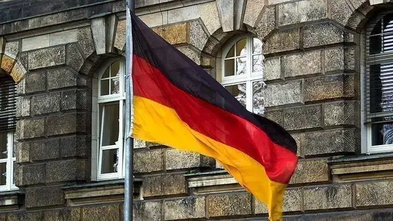 برلين: تلميحات واشنطن بشأن«البديل من أجل ألمانيا» لا أساس لها من الصحة برلين: تلميحات واشنطن بشأن«البديل من أجل ألمانيا» لا أساس لها من الصحة
