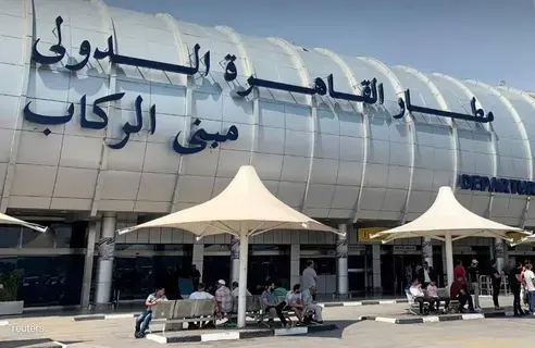تسهيل دخول السائحين إلى مصر بالتأشيرة الإلكترونية تسهيل دخول السائحين إلى مصر بالتأشيرة الإلكترونية
