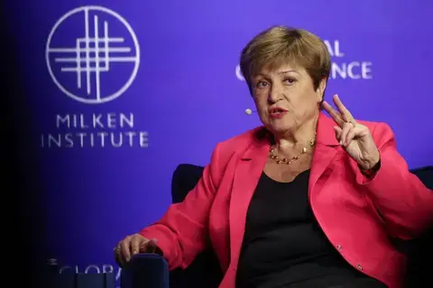 مديرة صندوق النقد: نصحنا الصين بتغيير نموذجها الاقتصادي مديرة صندوق النقد: نصحنا الصين بتغيير نموذجها الاقتصادي