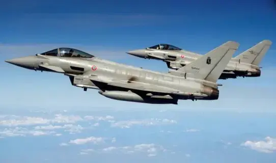في المواجهة الهندية الباكستانية.. «جيه-10» الصينية تسقط «الرافال» في المواجهة الهندية الباكستانية.. «جيه-10» الصينية تسقط «الرافال»