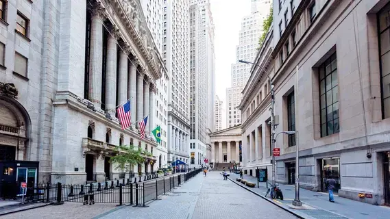 الأسهم الأمريكية تنتظر بيانات اقتصادية حاسمة للشركات القيادية الأسهم الأمريكية تنتظر بيانات اقتصادية حاسمة للشركات القيادية