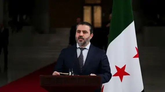 الشيباني: قرار ترامب رفع العقوبات عن سوريا «نقطة تحوّل محورية» الشيباني: قرار ترامب رفع العقوبات عن سوريا «نقطة تحوّل محورية»