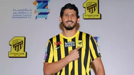 الاتحاد يمدد عقد حجازي حتى 2026