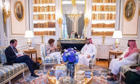 ولي العهد يجتمع مع مديرة اليونسكو ويستعرضان المبادرات الثقافية السعودية