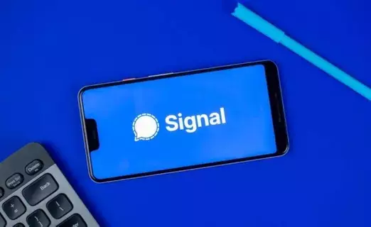 Signal يخترق أكثر من 1000 مستخدم