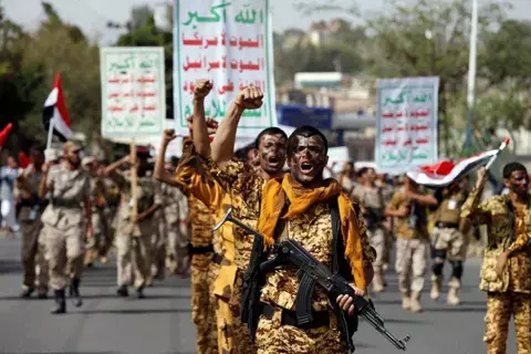اليمنيون يطالبون بإعادة تصنيف الحوثيين جماعة إرهابية