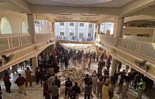 المملكة تدين الهجوم الإرهابي بأحد مساجد باكستان المملكة تدين الهجوم الإرهابي بأحد مساجد باكستان
