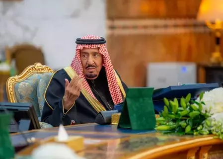 مجلس الوزراء يدعو المجتمع الدولي لوقف اعتداءات الاحتلال مجلس الوزراء يدعو المجتمع الدولي لوقف اعتداءات الاحتلال