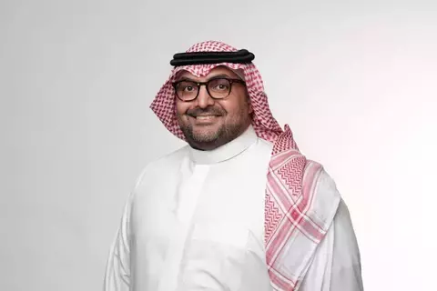 رئيس البريد السعودي |سبل يهنئ القيادة بعيد الفطر المبارك