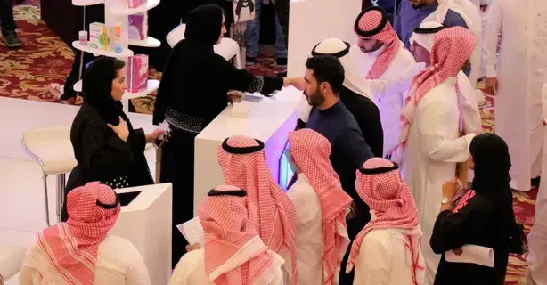 30 شركة تعرض آلاف الفرص في معرض المهنة بجدة