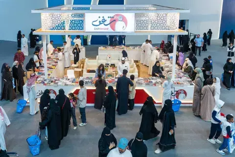 إقبال على الروايات المرشحة لجائزة البوكر في معرض جدة للكتاب